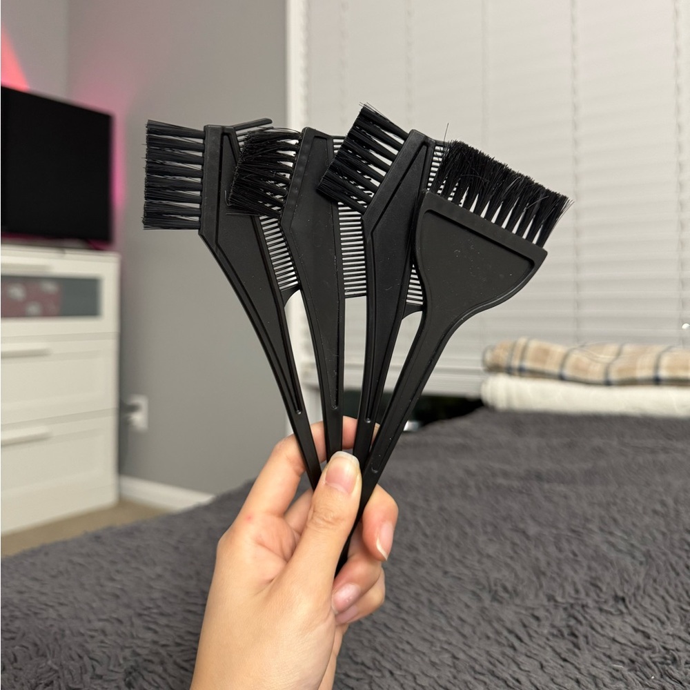 3-in-1 Application Brushes Variety For Hair Products (Bleach, Toner, Dye, Etc.)